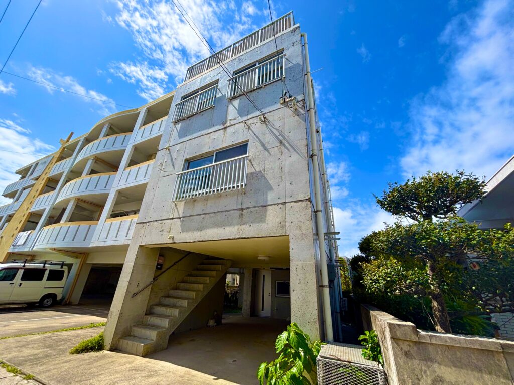 石垣島不動産　売却　売買　土地　建物　マンション　収益物件　投資物件　リゾート用地　事業用地　